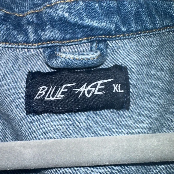 Blue Denim Jacket Women’s XL Med Wash Blue Age - Picture 2 of 3